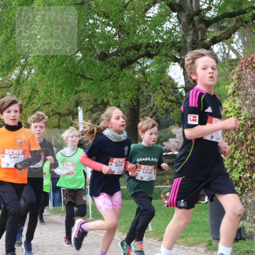 25.04.2026 - Das Zehntel Zöllner http://msf.ph/oto/9621230 25.04.2026 07:39:44 Laufen 3599, 1847, 444444, 1310 meine-sportfotos.de