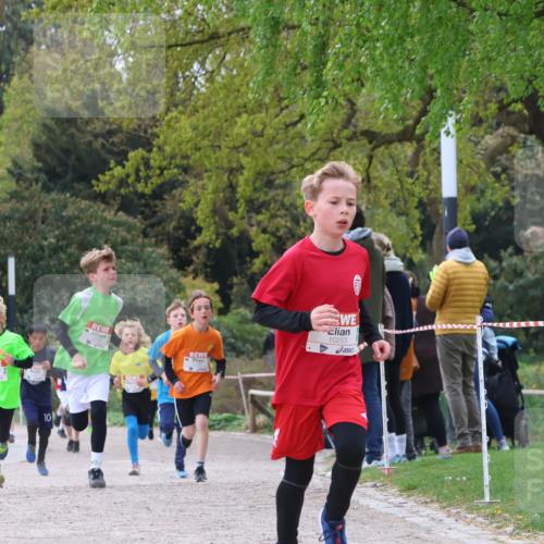 25.04.2026 - Das Zehntel Zöllner http://msf.ph/oto/9621281 25.04.2026 11:39:13 Laufen 10, 10253 meine-sportfotos.de
