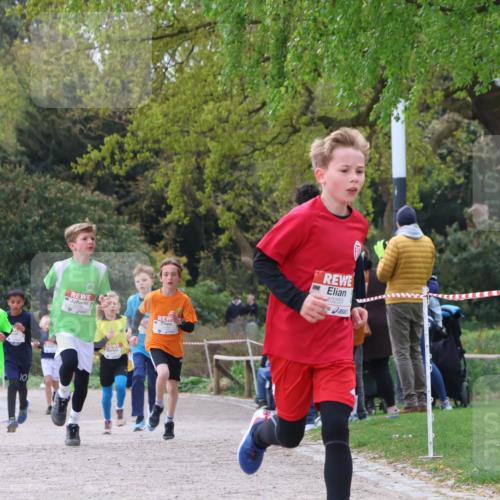 25.04.2026 - Das Zehntel Zöllner http://msf.ph/oto/9621291 25.04.2026 11:39:13 Laufen 10, 10253 meine-sportfotos.de