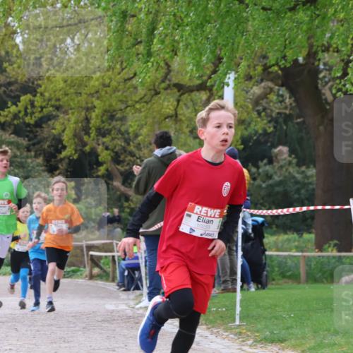 25.04.2026 - Das Zehntel Zöllner http://msf.ph/oto/9621298 25.04.2026 11:39:13 Laufen 10, 10253 meine-sportfotos.de