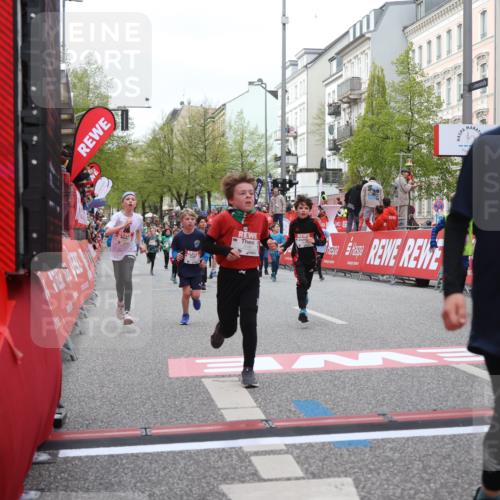 25.04.2026 - Das Zehntel Strokosch-Dieckow http://msf.ph/oto/9621301 25.04.2026 08:52:22 Ziel 1022, 1034, 1111, 1198, 1224, 1281, 1509, 1634, 1857, 2261, 2262, 2299, 2313, 2599, 2603, 2892, 3040, 3087, 3220, 3251, 3585, 3587 meine-sportfotos.de