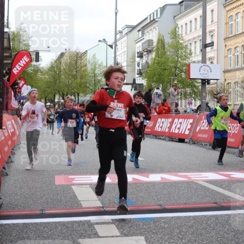 25.04.2026 - Das Zehntel Strokosch-Dieckow http://msf.ph/oto/9621323 25.04.2026 08:52:23 Ziel 1022, 1034, 1198, 1224, 1239, 1509, 1634, 1857, 2261, 2262, 2299, 2313, 2599, 2603, 2892, 3040, 3087, 3220, 3251, 3587 meine-sportfotos.de