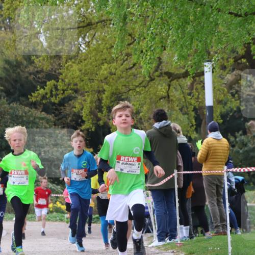 25.04.2026 - Das Zehntel Zöllner http://msf.ph/oto/9621337 25.04.2026 11:39:15 Laufen 2414, 10, 12700, 1134, 12196 meine-sportfotos.de