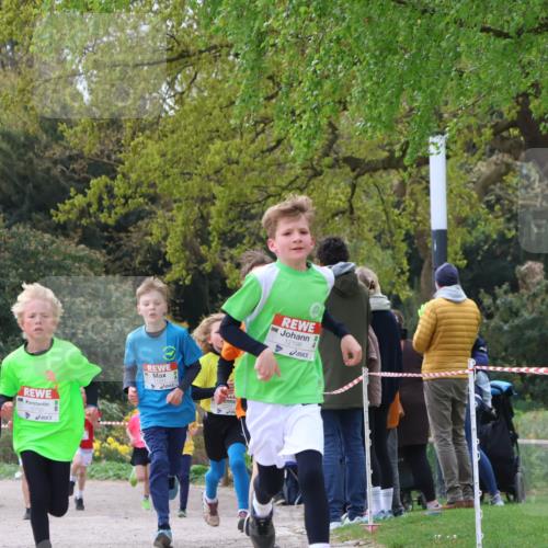 25.04.2026 - Das Zehntel Zöllner http://msf.ph/oto/9621345 25.04.2026 11:39:15 Laufen 0414, 10, 12700, 12196 meine-sportfotos.de