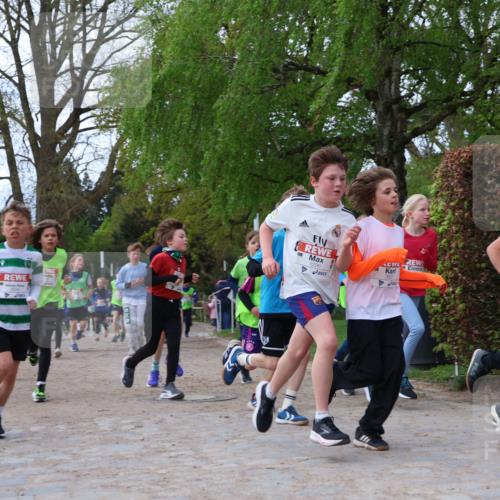 25.04.2026 - Das Zehntel Zöllner http://msf.ph/oto/9621352 25.04.2026 07:39:52 Laufen 1296 meine-sportfotos.de
