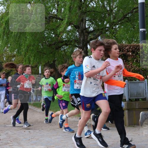 25.04.2026 - Das Zehntel Zöllner http://msf.ph/oto/9621358 25.04.2026 07:39:53 Laufen 3690, 1296 meine-sportfotos.de