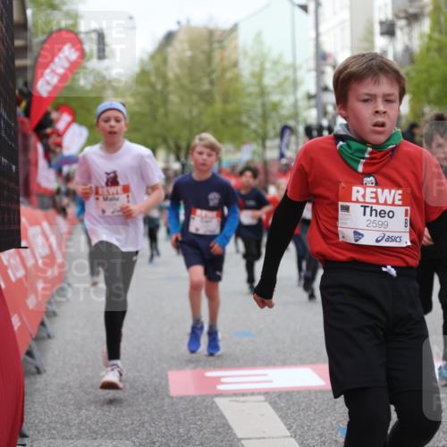 25.04.2026 - Das Zehntel Strokosch-Dieckow http://msf.ph/oto/9621362 25.04.2026 08:52:23 Ziel 1022, 1034, 1198, 1224, 1239, 1509, 1634, 1857, 2261, 2262, 2299, 2313, 2599, 2603, 2892, 3040, 3087, 3220, 3251, 3587 meine-sportfotos.de