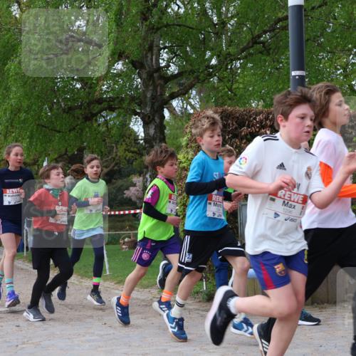 25.04.2026 - Das Zehntel Zöllner http://msf.ph/oto/9621363 25.04.2026 07:39:53 Laufen 3690, 1296 meine-sportfotos.de
