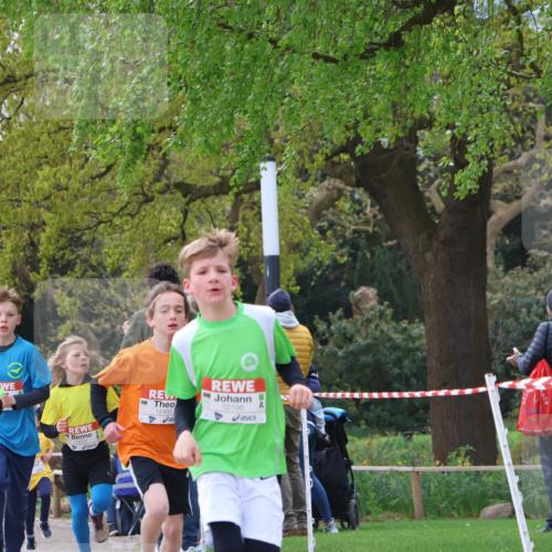 25.04.2026 - Das Zehntel Zöllner http://msf.ph/oto/9621364 25.04.2026 11:39:16 Laufen 12700, 12465, 12196 meine-sportfotos.de
