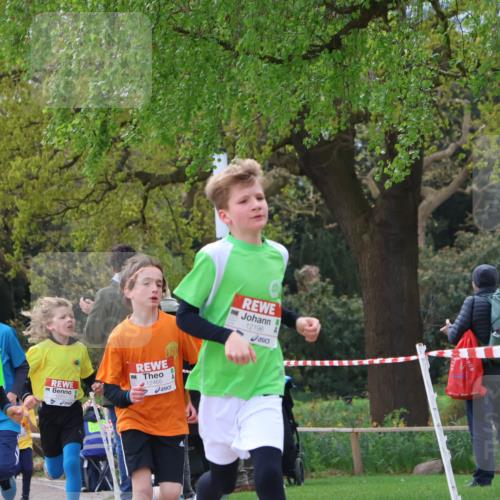 25.04.2026 - Das Zehntel Zöllner http://msf.ph/oto/9621377 25.04.2026 11:39:16 Laufen 12700, 12465, 12196 meine-sportfotos.de