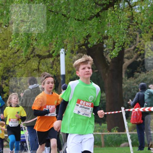 25.04.2026 - Das Zehntel Zöllner http://msf.ph/oto/9621387 25.04.2026 11:39:16 Laufen 12700, 12196 meine-sportfotos.de
