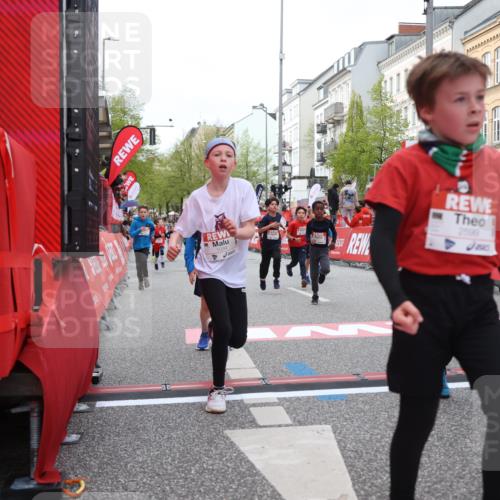 25.04.2026 - Das Zehntel Strokosch-Dieckow http://msf.ph/oto/9621403 25.04.2026 08:52:24 Ziel 1022, 1034, 1224, 1239, 1634, 1857, 2261, 2262, 2299, 2313, 2599, 2603, 2892, 3040, 3220, 3251, 3345, 3587 meine-sportfotos.de