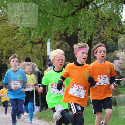 25.04.2026 - Das Zehntel Zöllner http://msf.ph/oto/9621449 25.04.2026 11:39:17 Laufen 1041, 12700, 12414, 12465 meine-sportfotos.de