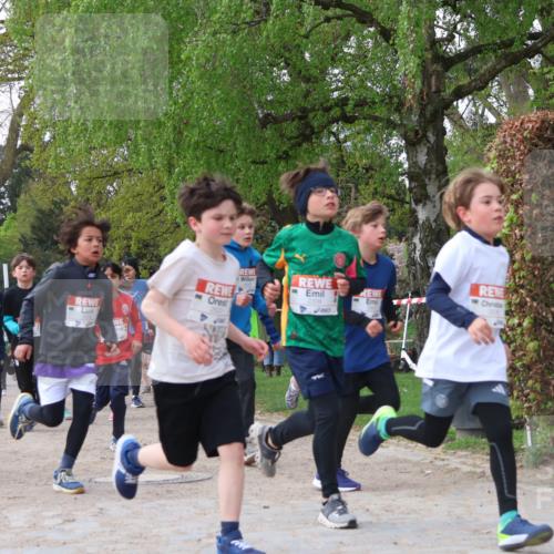 25.04.2026 - Das Zehntel Zöllner http://msf.ph/oto/9621658 25.04.2026 07:40:13 Laufen 1, 2338 meine-sportfotos.de