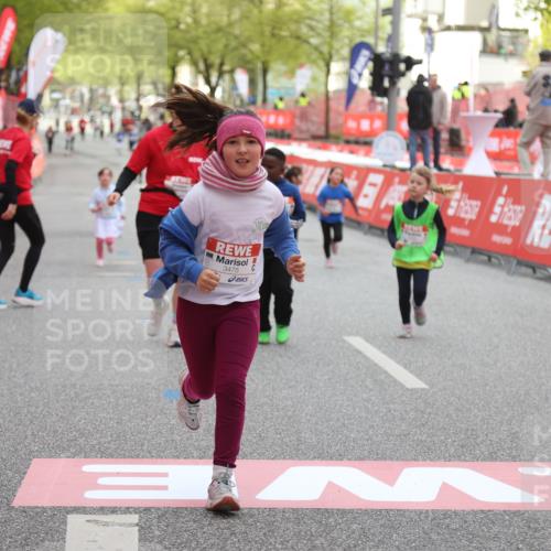 25.04.2026 - Das Zehntel Strokosch-Dieckow http://msf.ph/oto/9621672 25.04.2026 09:14:14 Ziel 2082, 3440 meine-sportfotos.de