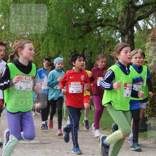 25.04.2026 - Das Zehntel Zöllner http://msf.ph/oto/9621676 25.04.2026 07:40:15 Laufen 3164, 3423, 3175, 3251 meine-sportfotos.de