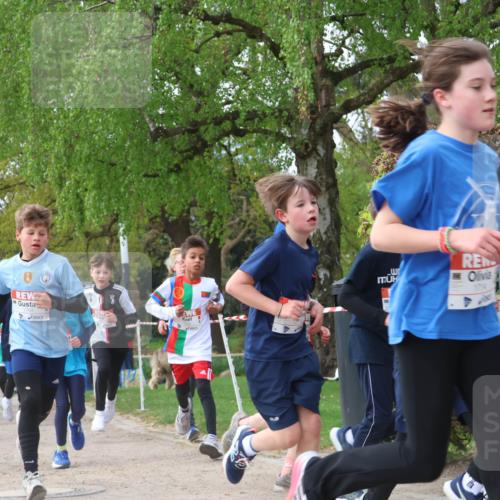 25.04.2026 - Das Zehntel Zöllner http://msf.ph/oto/9621707 25.04.2026 07:40:17 Laufen 2601, 1764 meine-sportfotos.de