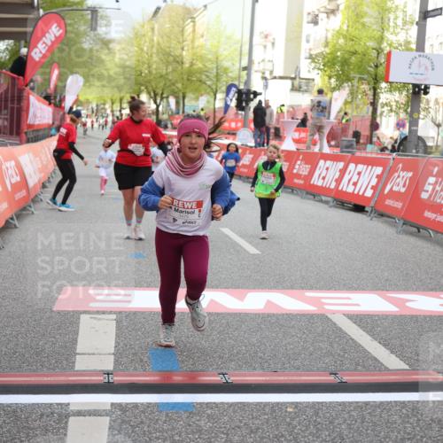 25.04.2026 - Das Zehntel Strokosch-Dieckow http://msf.ph/oto/9621714 25.04.2026 09:14:15 Ziel 2082, 3440 meine-sportfotos.de