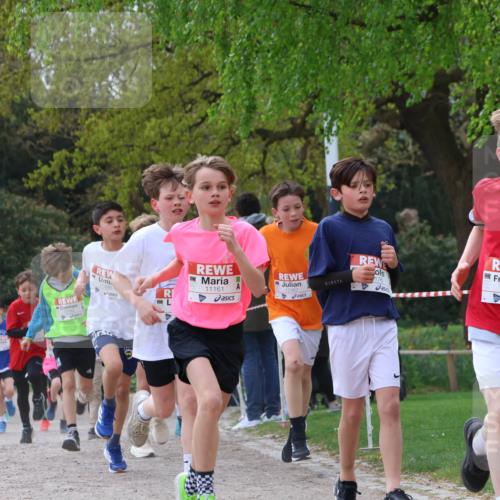 25.04.2026 - Das Zehntel Zöllner http://msf.ph/oto/9621722 25.04.2026 11:39:24 Laufen 11488, 176, 11161, 10259 meine-sportfotos.de