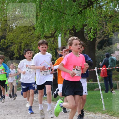 25.04.2026 - Das Zehntel Zöllner http://msf.ph/oto/9621758 25.04.2026 11:39:24 Laufen 11488, 11497, 11161 meine-sportfotos.de