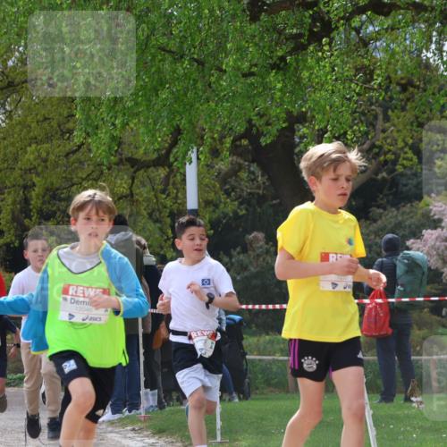 25.04.2026 - Das Zehntel Zöllner http://msf.ph/oto/9621851 25.04.2026 11:39:26 Laufen 10266, 12046, 1250 meine-sportfotos.de
