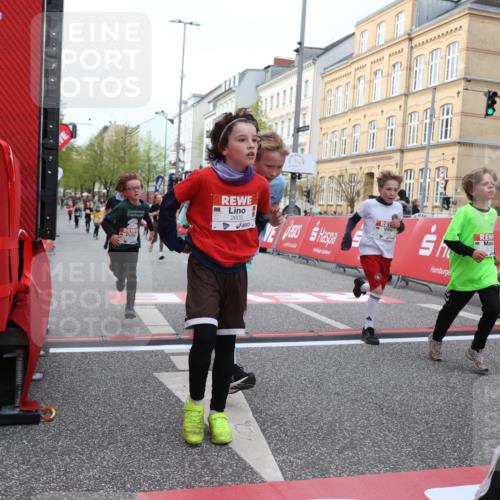 25.04.2026 - Das Zehntel Strokosch-Dieckow http://msf.ph/oto/9621856 25.04.2026 08:52:34 Ziel 1140, 1225, 1308, 1326, 1514, 1628, 1631, 1633, 1730, 2036, 2241, 2453, 2601, 2605, 2643, 2648, 2684, 2890, 2909, 2925, 3078, 3110, 3134, 3397, 4045 meine-sportfotos.de