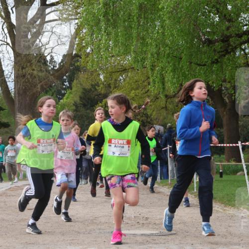 25.04.2026 - Das Zehntel Zöllner http://msf.ph/oto/9621863 25.04.2026 07:40:28 Laufen 3249 meine-sportfotos.de
