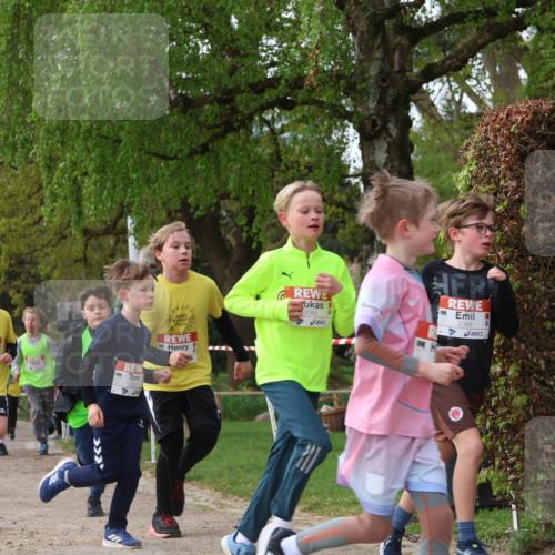 25.04.2026 - Das Zehntel Zöllner http://msf.ph/oto/9621891 25.04.2026 07:40:30 Laufen 2066, 2069 meine-sportfotos.de