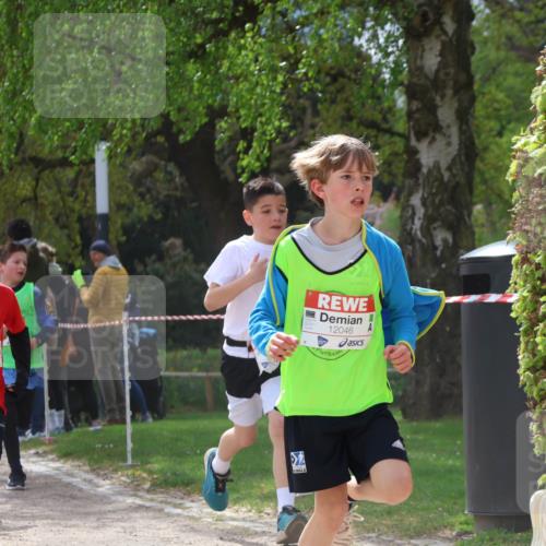 25.04.2026 - Das Zehntel Zöllner http://msf.ph/oto/9621900 25.04.2026 11:39:27 Laufen 10266, 12046, 123 meine-sportfotos.de
