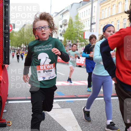 25.04.2026 - Das Zehntel Strokosch-Dieckow http://msf.ph/oto/9621913 25.04.2026 08:52:35 Ziel 1140, 1225, 1326, 1514, 1628, 1631, 1633, 1730, 2021, 2036, 2241, 2453, 2601, 2605, 2643, 2648, 2684, 2810, 2890, 3078, 3110, 3134, 3397 meine-sportfotos.de