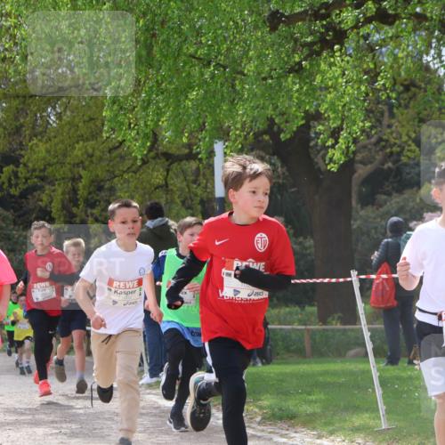 25.04.2026 - Das Zehntel Zöllner http://msf.ph/oto/9621918 25.04.2026 11:39:28 Laufen 10091 meine-sportfotos.de