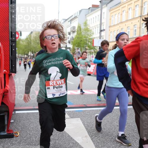 25.04.2026 - Das Zehntel Strokosch-Dieckow http://msf.ph/oto/9621922 25.04.2026 08:52:35 Ziel 1140, 1225, 1326, 1514, 1628, 1631, 1633, 1730, 2021, 2036, 2241, 2453, 2601, 2605, 2643, 2648, 2684, 2810, 2890, 3078, 3110, 3134, 3397 meine-sportfotos.de