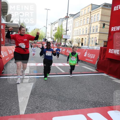 25.04.2026 - Das Zehntel Strokosch-Dieckow http://msf.ph/oto/9621958 25.04.2026 09:14:18 Ziel 2096, 2109, 3269, 3440, 3475 meine-sportfotos.de