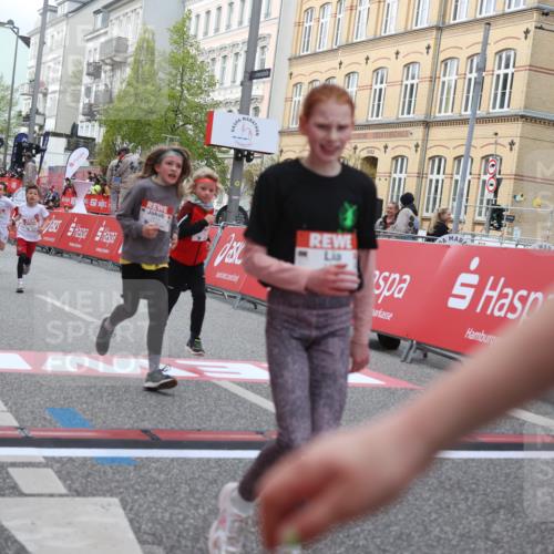 25.04.2026 - Das Zehntel Strokosch-Dieckow http://msf.ph/oto/9621970 25.04.2026 08:52:37 Ziel 1140, 1225, 1326, 1514, 1631, 1730, 2021, 2036, 2601, 2605, 2623, 2648, 2810, 2890, 3078, 3110, 3134, 3654 meine-sportfotos.de