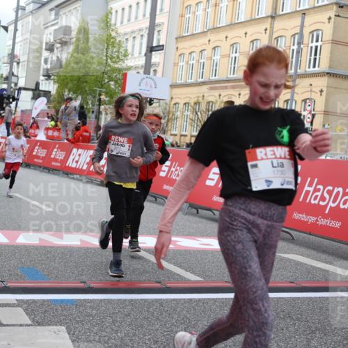 25.04.2026 - Das Zehntel Strokosch-Dieckow http://msf.ph/oto/9621981 25.04.2026 08:52:37 Ziel 1140, 1225, 1326, 1514, 1631, 1730, 2021, 2036, 2601, 2605, 2623, 2648, 2810, 2890, 3078, 3110, 3134, 3654 meine-sportfotos.de