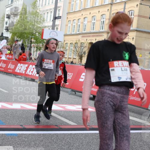 25.04.2026 - Das Zehntel Strokosch-Dieckow http://msf.ph/oto/9621999 25.04.2026 08:52:37 Ziel 1140, 1225, 1326, 1514, 1631, 1730, 2021, 2036, 2601, 2605, 2623, 2648, 2810, 2890, 3078, 3110, 3134, 3654 meine-sportfotos.de