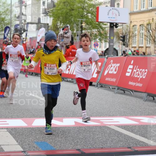 25.04.2026 - Das Zehntel Strokosch-Dieckow http://msf.ph/oto/9622029 25.04.2026 08:52:39 Ziel 1030, 1149, 1225, 1326, 1514, 1631, 1730, 2021, 2601, 2623, 2810, 2886, 2890, 3078, 3110, 3134, 3613, 3654, 3830 meine-sportfotos.de