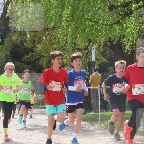 25.04.2026 - Das Zehntel Zöllner http://msf.ph/oto/9622080 25.04.2026 11:39:30 Laufen 0995, 10602, 10264 meine-sportfotos.de