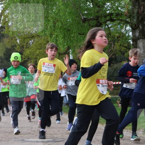 25.04.2026 - Das Zehntel Zöllner http://msf.ph/oto/9622082 25.04.2026 07:40:44 Laufen 561, 1589, 27, 1836 meine-sportfotos.de
