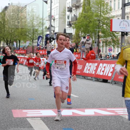 25.04.2026 - Das Zehntel Strokosch-Dieckow http://msf.ph/oto/9622087 25.04.2026 08:52:40 Ziel 1030, 1149, 1326, 1631, 1730, 2021, 2601, 2623, 2810, 2886, 2890, 3078, 3110, 3134, 3613, 3654, 3830 meine-sportfotos.de