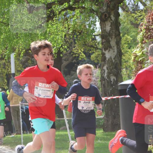 25.04.2026 - Das Zehntel Zöllner http://msf.ph/oto/9622109 25.04.2026 11:39:31 Laufen 10812, 10995, 10602, 10264 meine-sportfotos.de