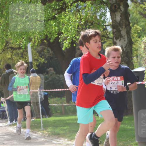 25.04.2026 - Das Zehntel Zöllner http://msf.ph/oto/9622117 25.04.2026 11:39:31 Laufen 13011, 1985, 10602 meine-sportfotos.de