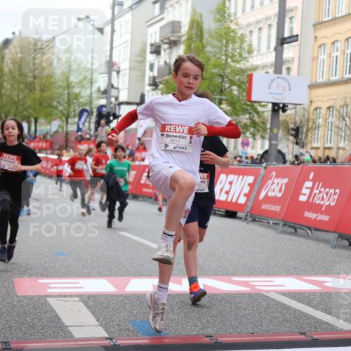 25.04.2026 - Das Zehntel Strokosch-Dieckow http://msf.ph/oto/9622123 25.04.2026 08:52:40 Ziel 1030, 1149, 1326, 1631, 1730, 2021, 2601, 2623, 2810, 2886, 2890, 3078, 3110, 3134, 3613, 3654, 3830 meine-sportfotos.de