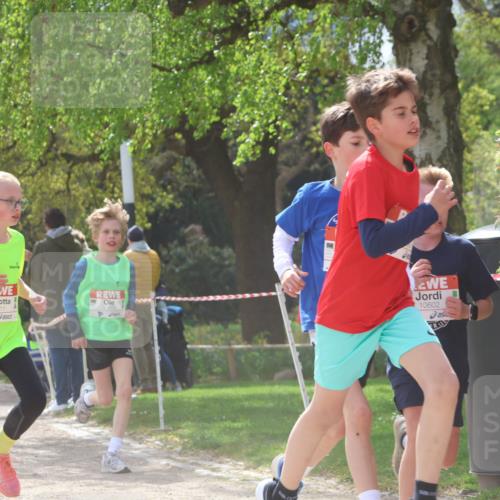 25.04.2026 - Das Zehntel Zöllner http://msf.ph/oto/9622124 25.04.2026 11:39:31 Laufen 13011, 10602 meine-sportfotos.de