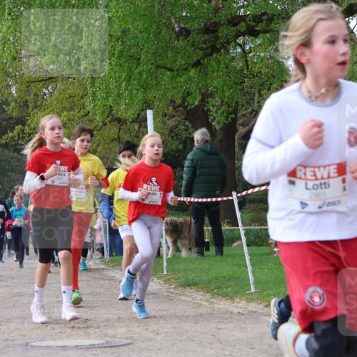 25.04.2026 - Das Zehntel Zöllner http://msf.ph/oto/9622136 25.04.2026 07:40:48 Laufen 4049, 2901 meine-sportfotos.de