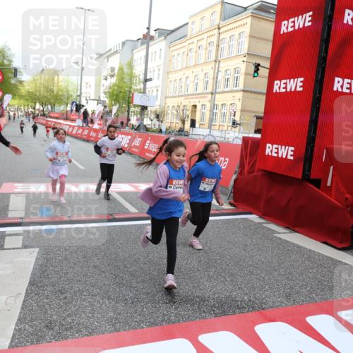 25.04.2026 - Das Zehntel Strokosch-Dieckow http://msf.ph/oto/9622140 25.04.2026 09:14:21 Ziel 2096, 2109, 3269, 3475, 3869 meine-sportfotos.de