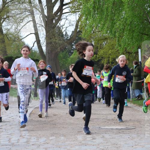 25.04.2026 - Das Zehntel Zöllner http://msf.ph/oto/9622157 25.04.2026 07:40:49 Laufen 1319 meine-sportfotos.de