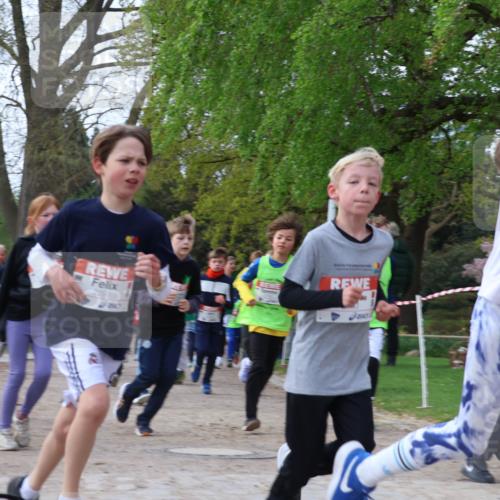 25.04.2026 - Das Zehntel Zöllner http://msf.ph/oto/9622187 25.04.2026 07:40:51 Laufen 229 meine-sportfotos.de