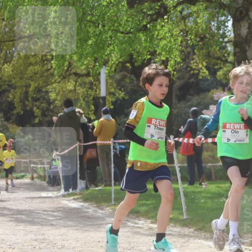 25.04.2026 - Das Zehntel Zöllner http://msf.ph/oto/9622188 25.04.2026 11:39:33 Laufen 10808, 10812 meine-sportfotos.de