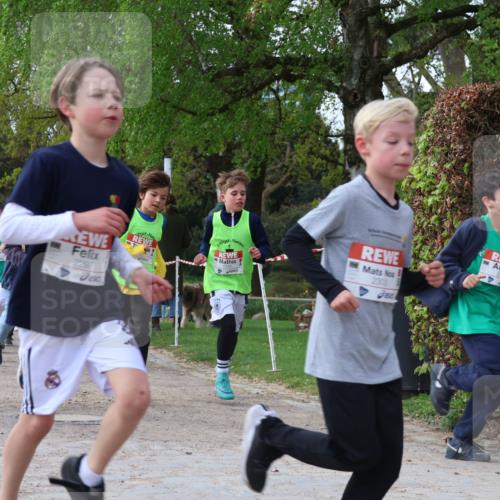 25.04.2026 - Das Zehntel Zöllner http://msf.ph/oto/9622190 25.04.2026 07:40:51 Laufen 2297, 2308 meine-sportfotos.de